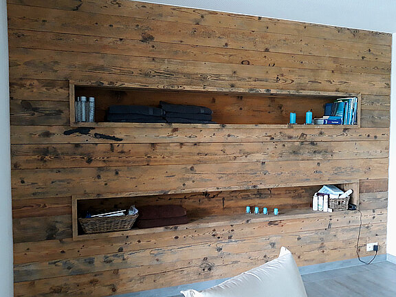 Akzente Wohnraum mit Altholz Akzente Wohnraum mit Altholz