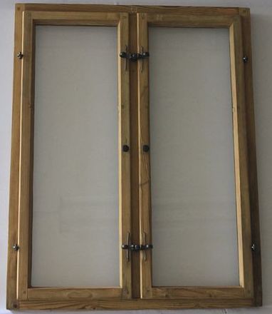 Altholzfenster ohne Sprossen Restauriert Restauriertes altes Fenster